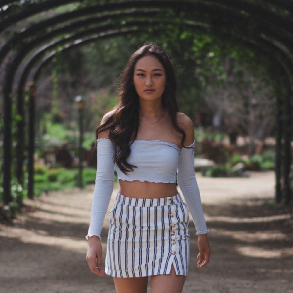 Light Blue Off Shoulder Long Sleeve Crop Top